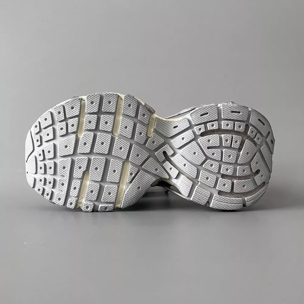 Balenciaga 3XL (2)-16