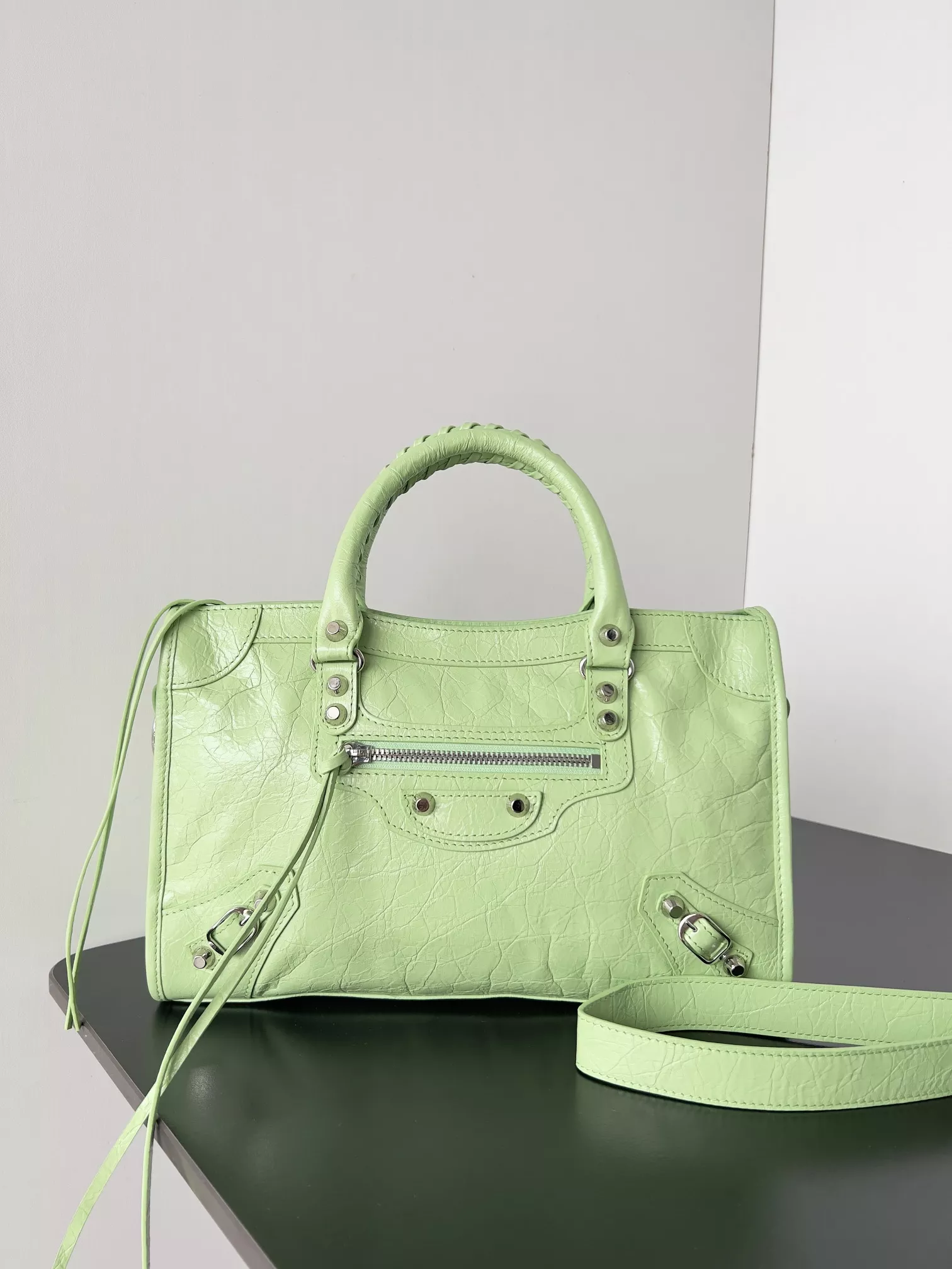 Balenciaga Le City Small-01