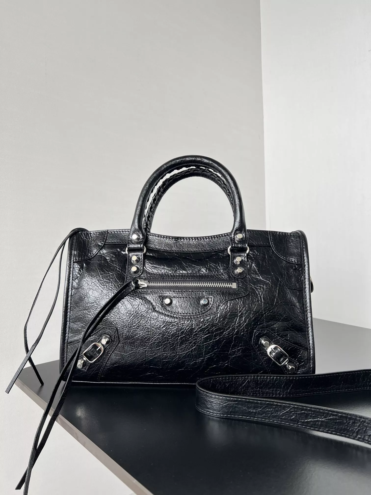 Balenciaga Le City Small-01
