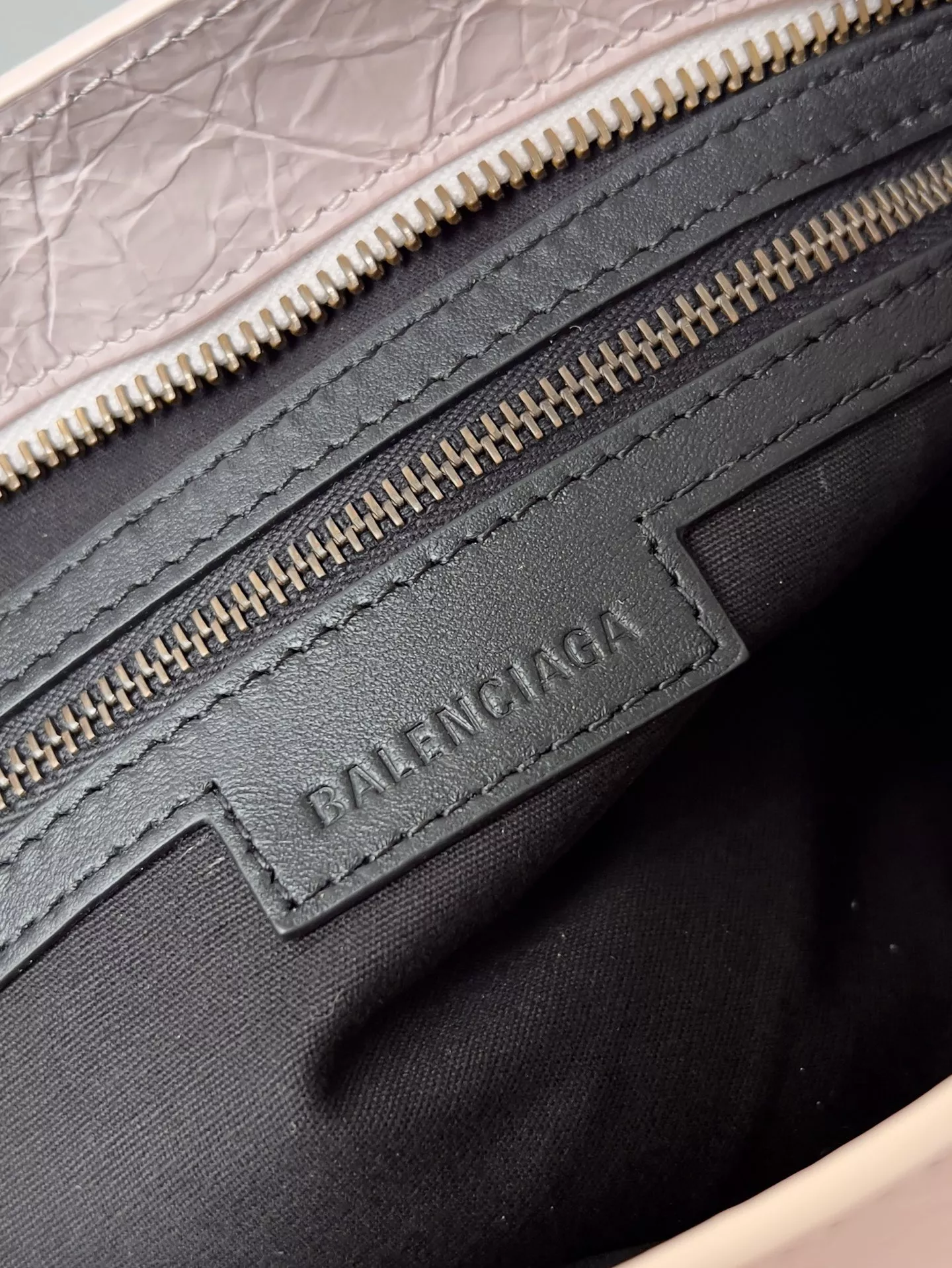 Balenciaga Le City Small-04
