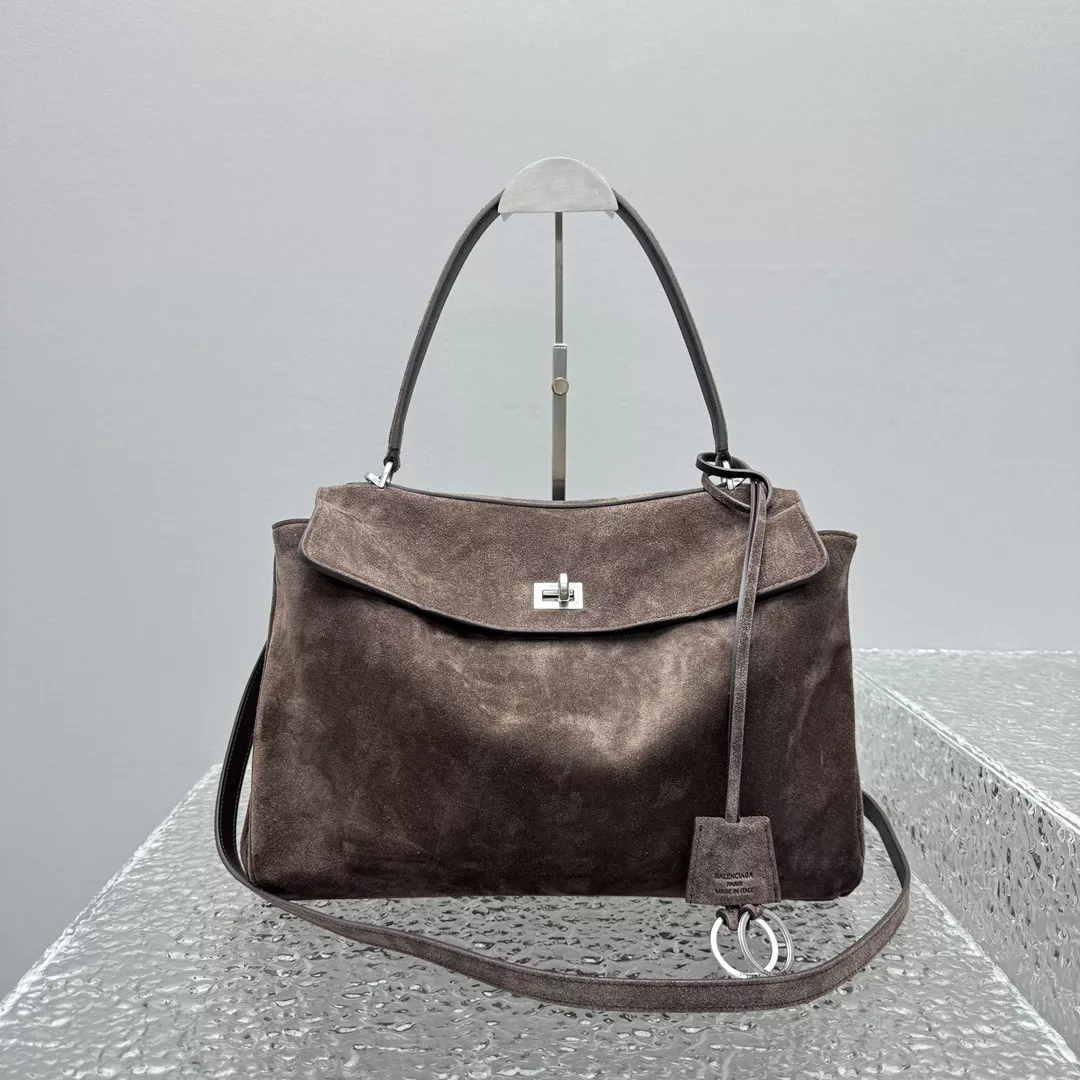 Balenciaga Rodeo Medium-11