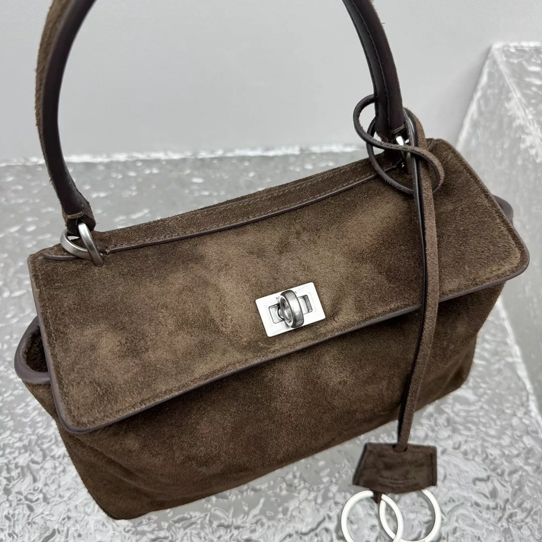 Balenciaga Rodeo Mini-04