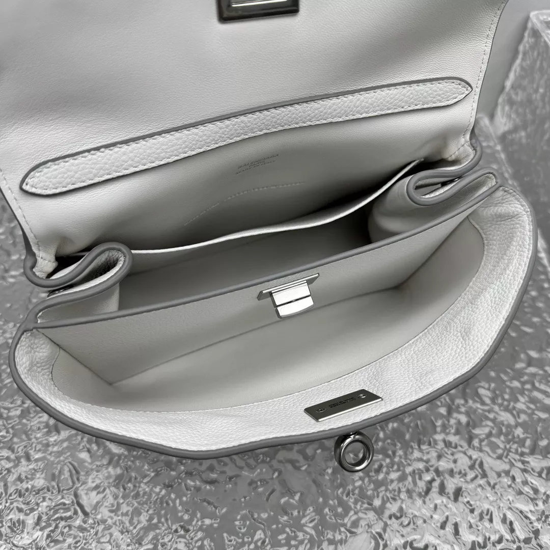 Balenciaga Rodeo Mini-05