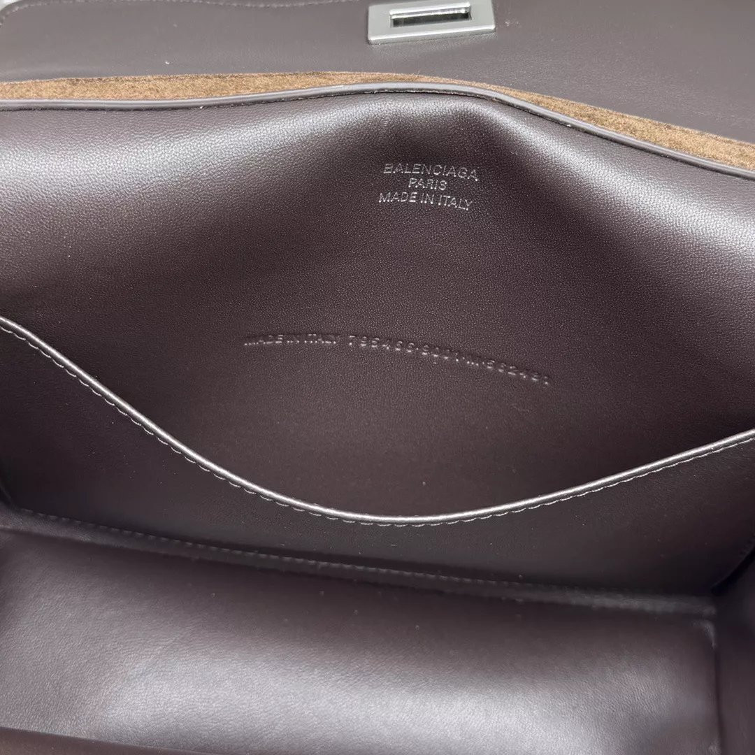 Balenciaga Rodeo Mini-09