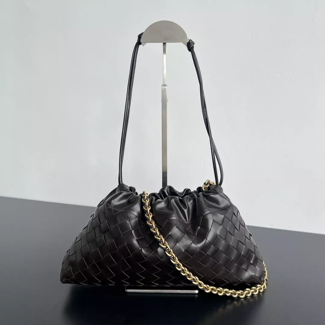 Bottega Veneta Dustbag-01