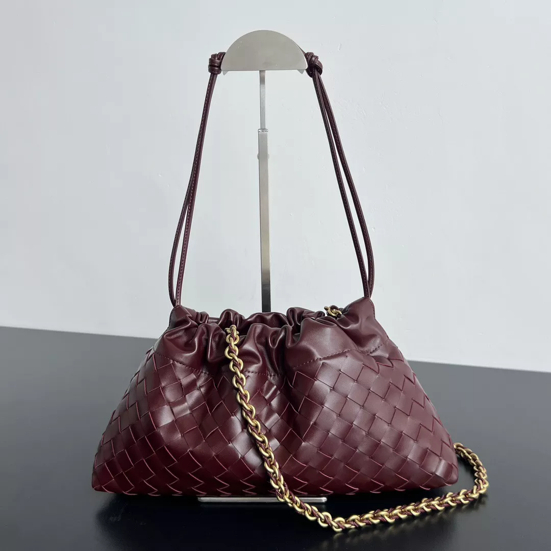 Bottega Veneta Dustbag-01
