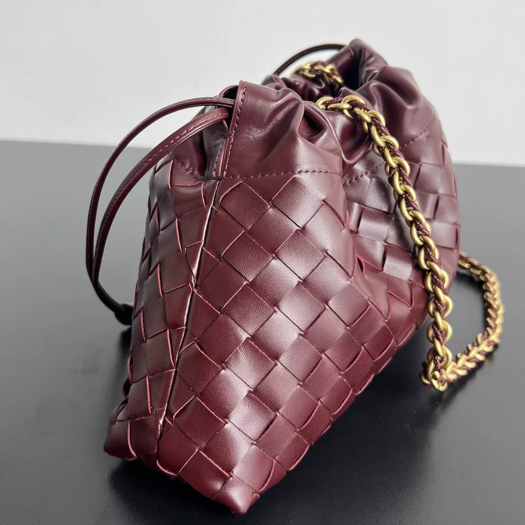 Bottega Veneta Dustbag-02