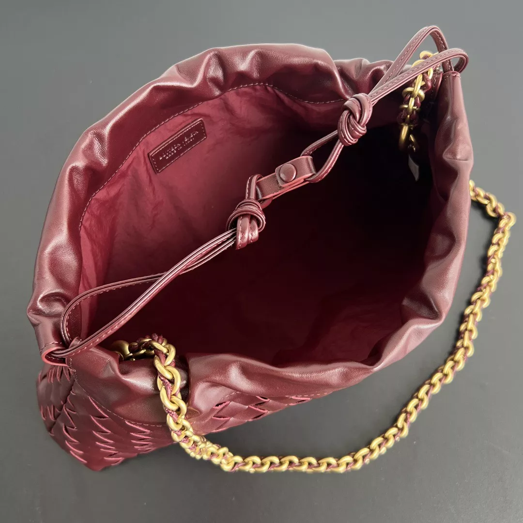 Bottega Veneta Dustbag-05