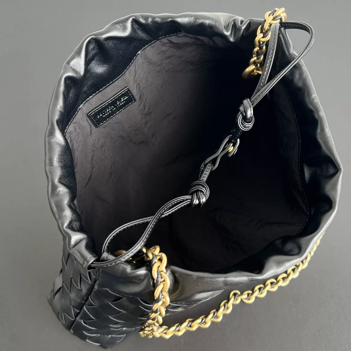 Bottega Veneta Dustbag-05