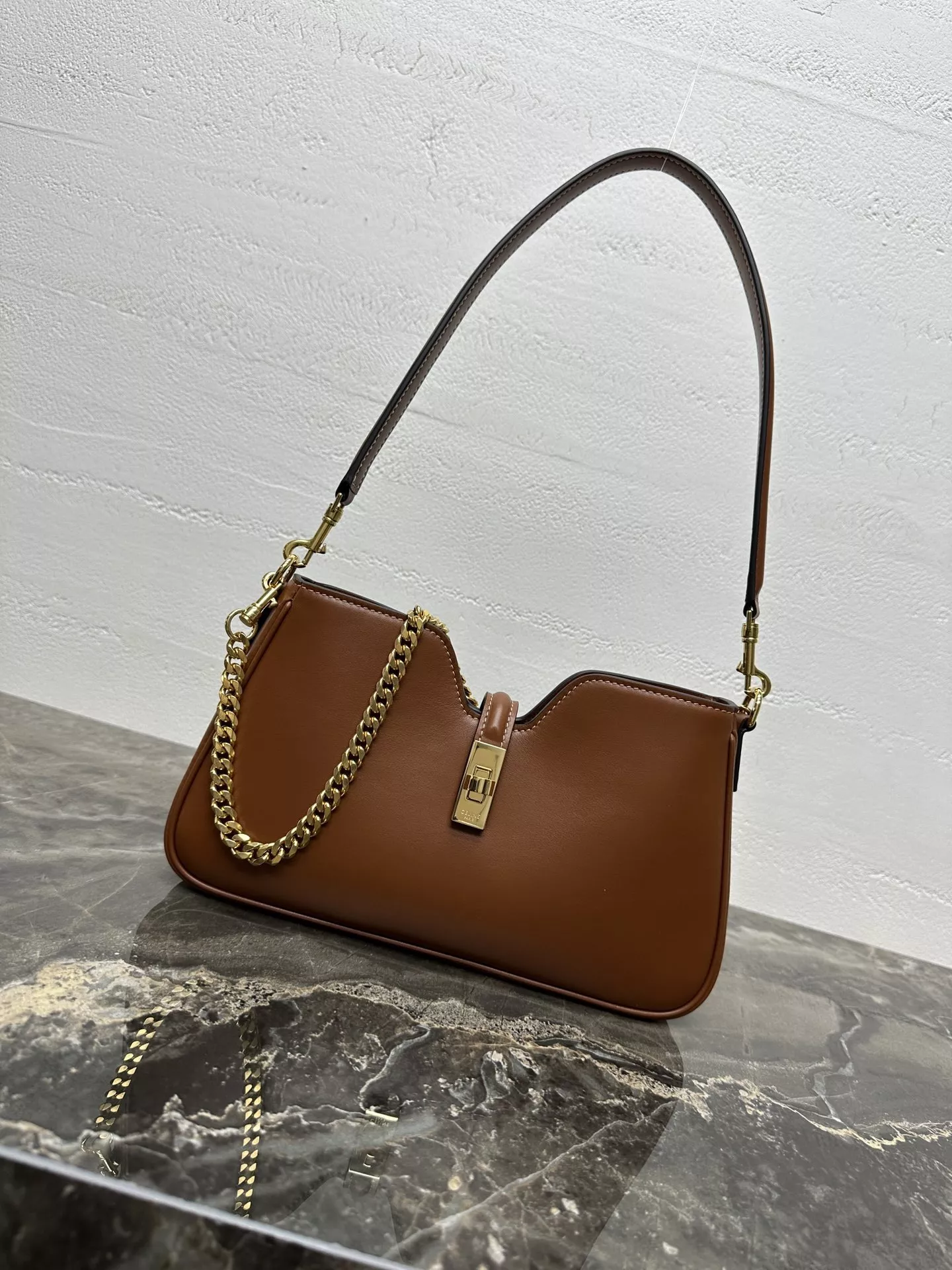 Celine Camille 16 Soft-01