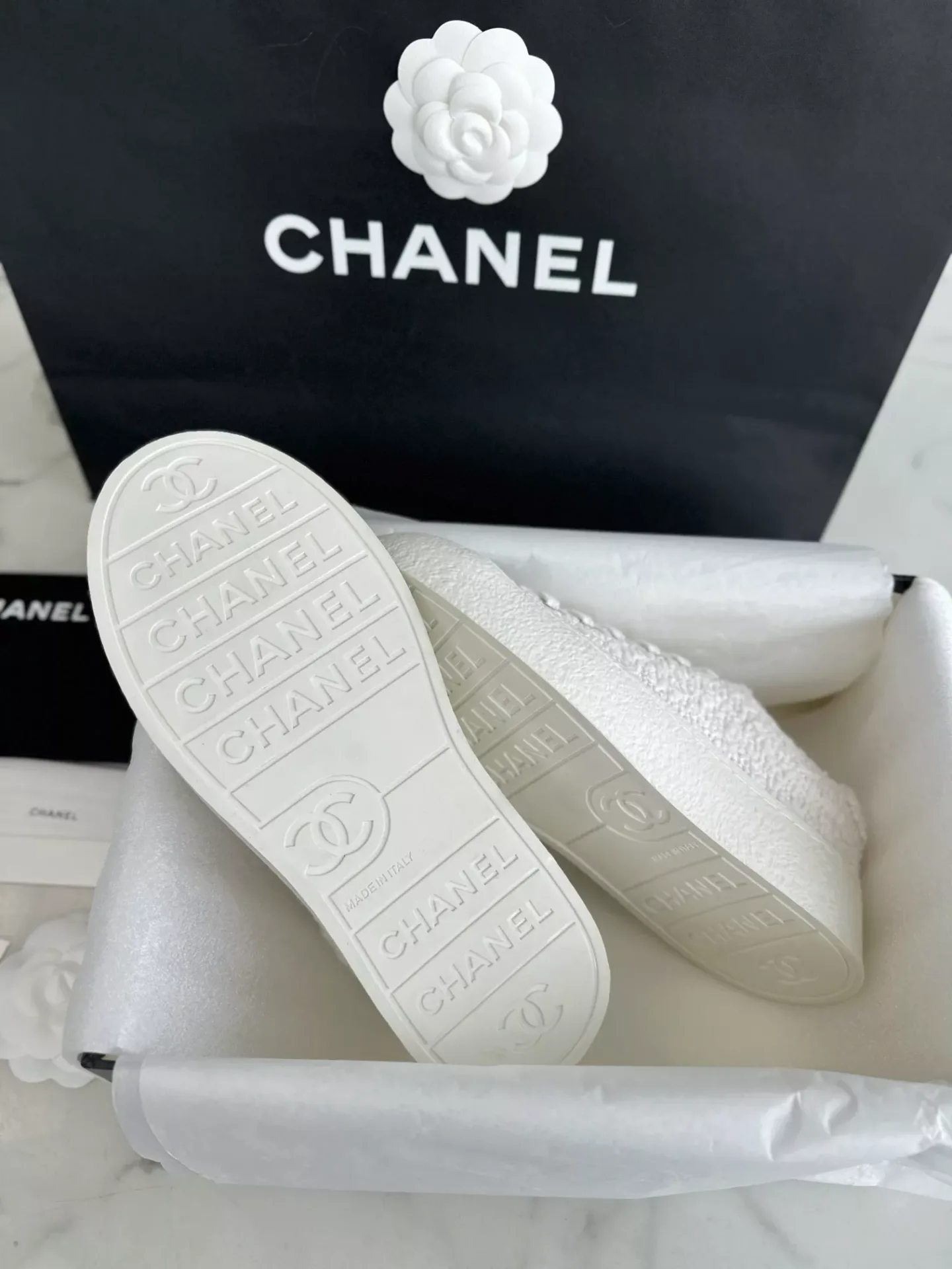 Chanel-24P-7