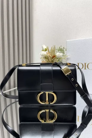 Dior Montaigne