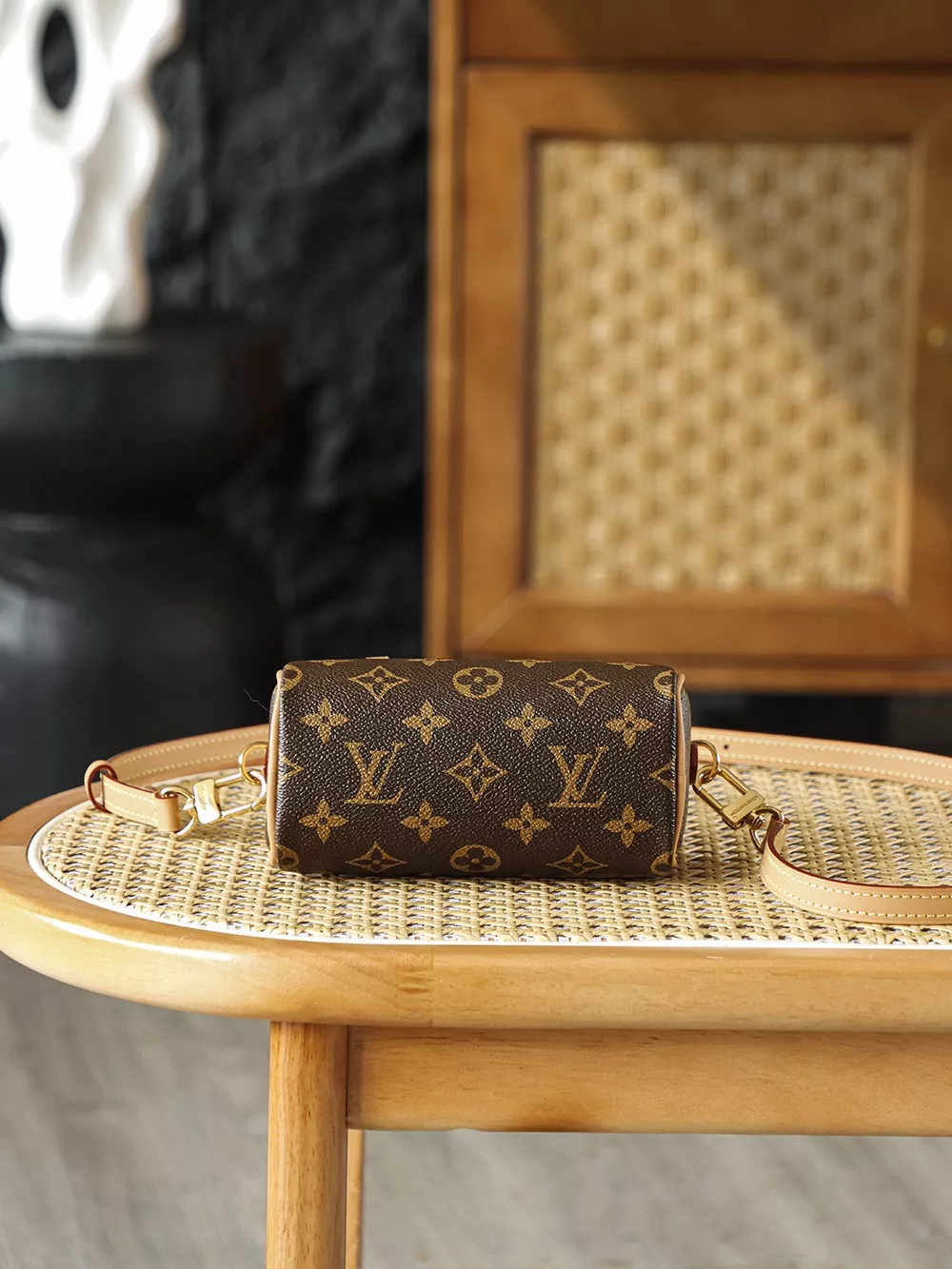 Louis Vuitton Speedy Nano-05