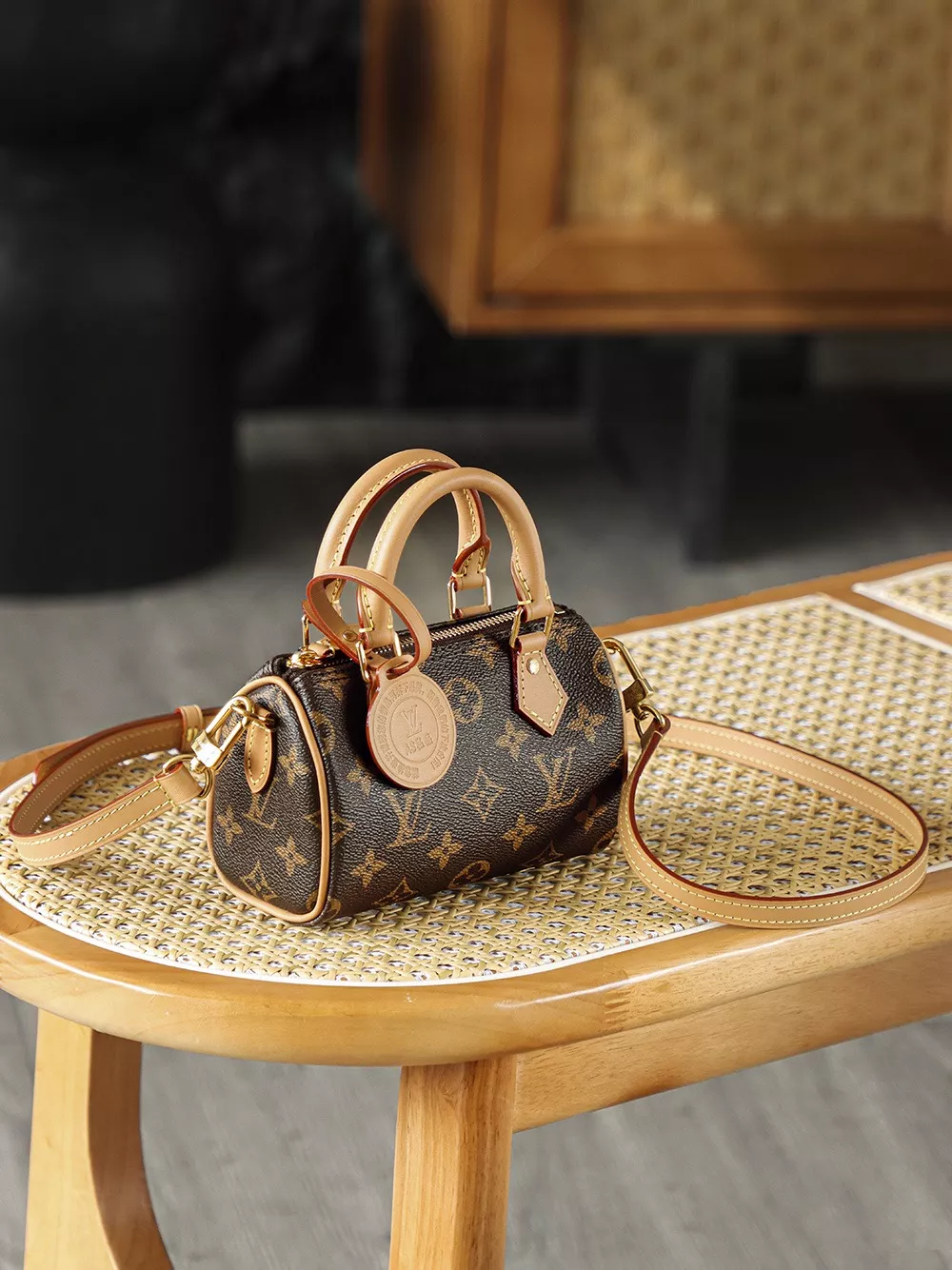 Louis Vuitton Speedy Nano-06