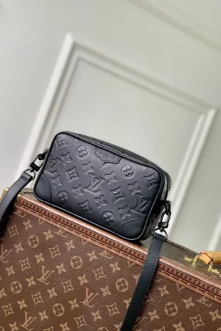 Louis Vuitton Trocadero